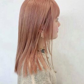 ピンクベージュはどんな髪色？特徴や人気スタイルを解説！